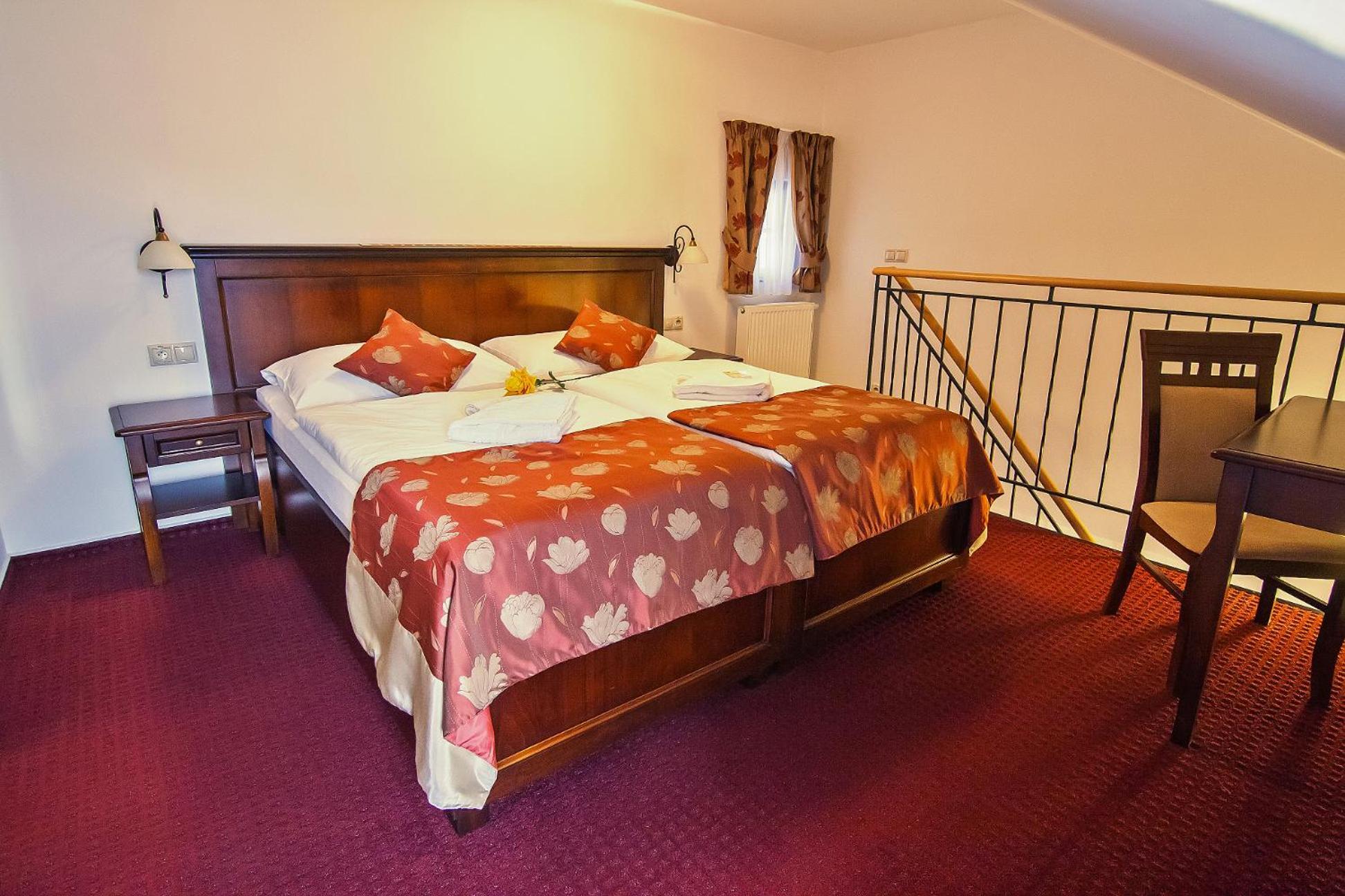 Hotel Joseph 1699 Třebíč エクステリア 写真